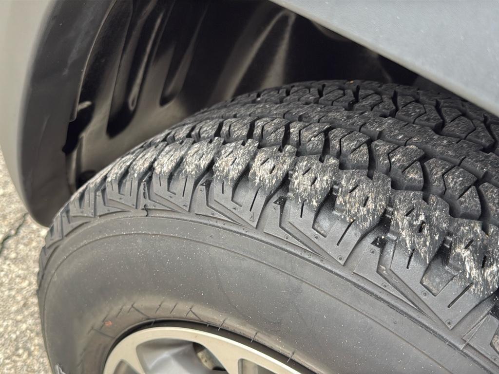 used 2022 Jeep Cherokee car, priced at $25,395