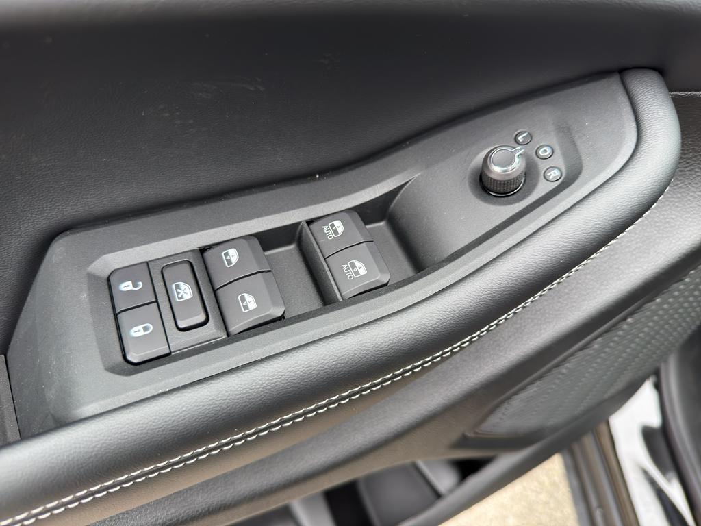 new 2025 Jeep Grand Cherokee L car, priced at $49,418