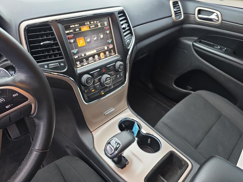 used 2015 Jeep Grand Cherokee car, priced at $9,995