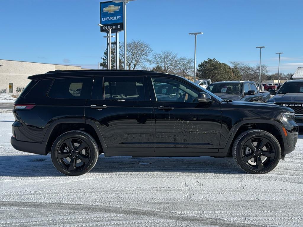 new 2025 Jeep Grand Cherokee L car, priced at $48,719