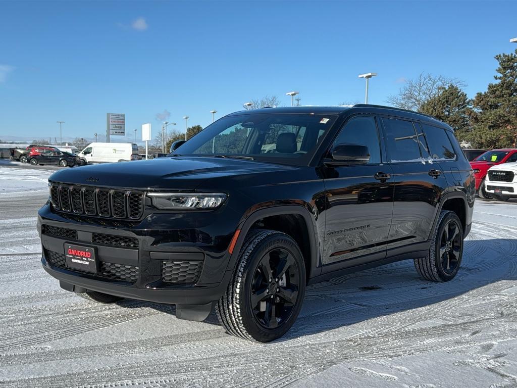 new 2025 Jeep Grand Cherokee L car, priced at $48,719