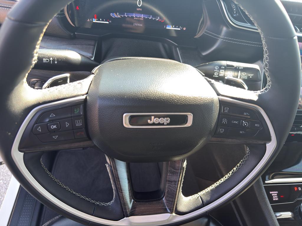 used 2023 Jeep Grand Cherokee car, priced at $34,995