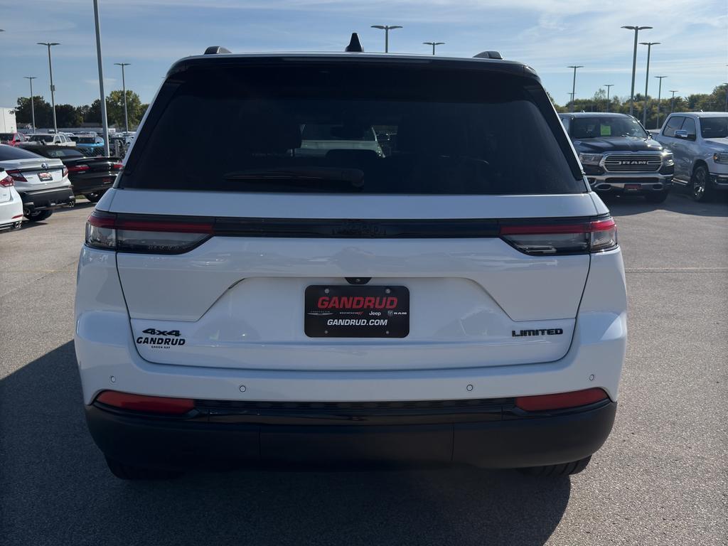 used 2023 Jeep Grand Cherokee car, priced at $34,995