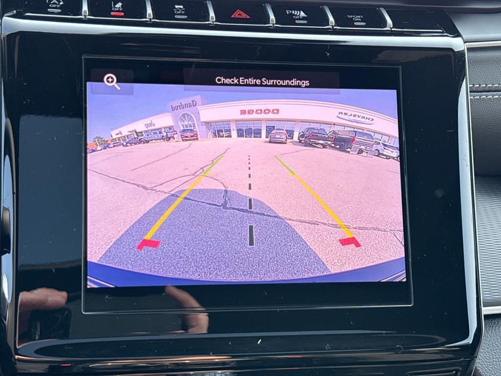 new 2025 Jeep Grand Cherokee car, priced at $45,478