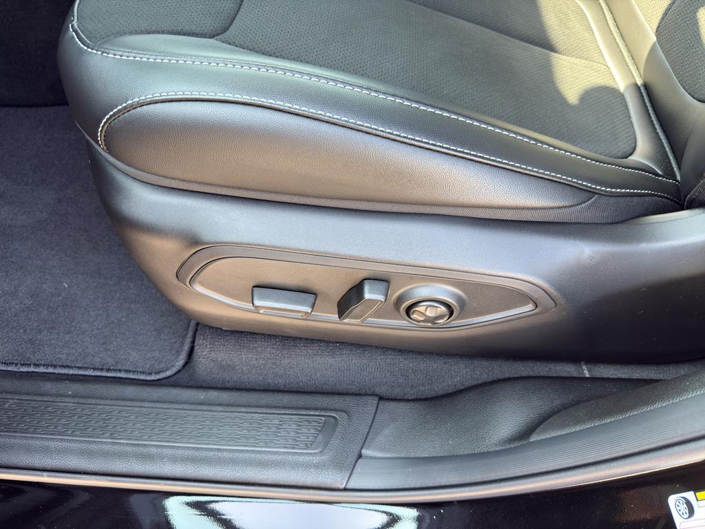 new 2025 Jeep Grand Cherokee car, priced at $45,478