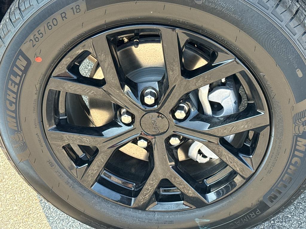 new 2025 Jeep Grand Cherokee car, priced at $45,478