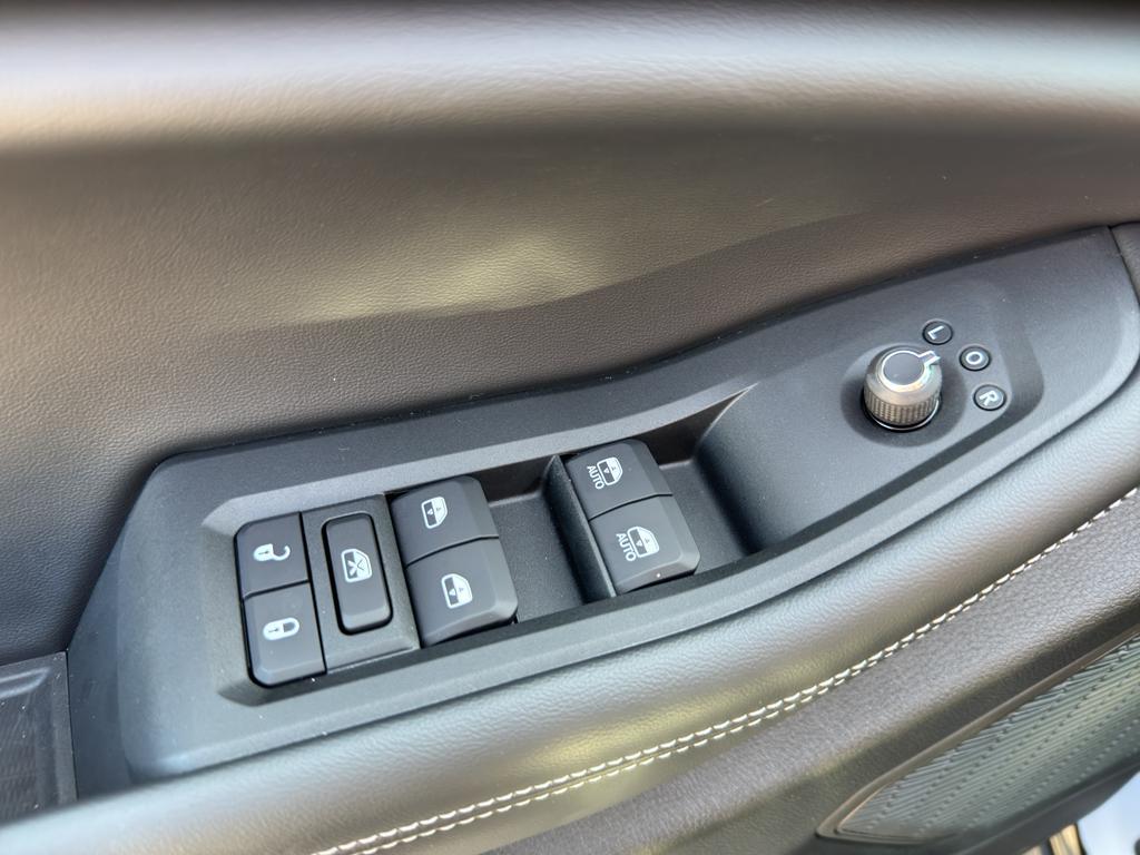 new 2025 Jeep Grand Cherokee car, priced at $45,478