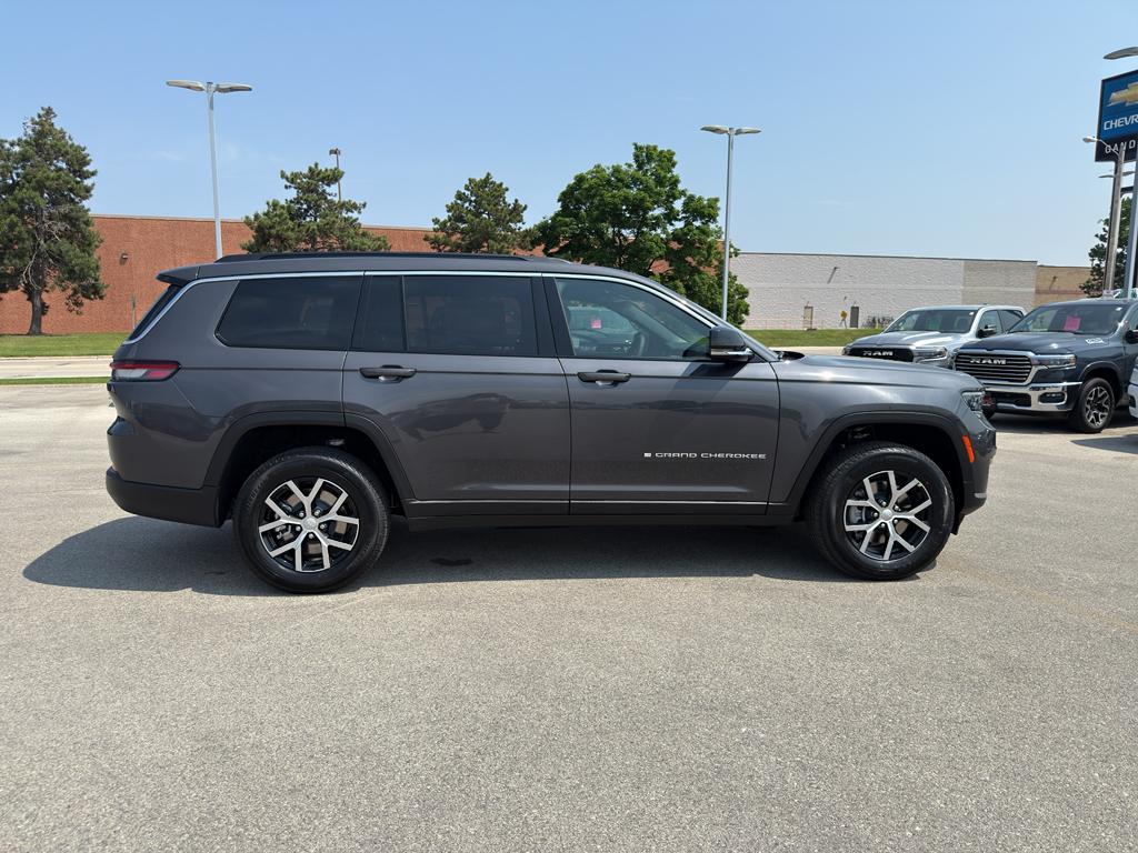 new 2025 Jeep Grand Cherokee L car, priced at $49,920