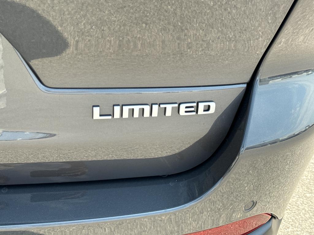 new 2025 Jeep Grand Cherokee L car, priced at $49,920