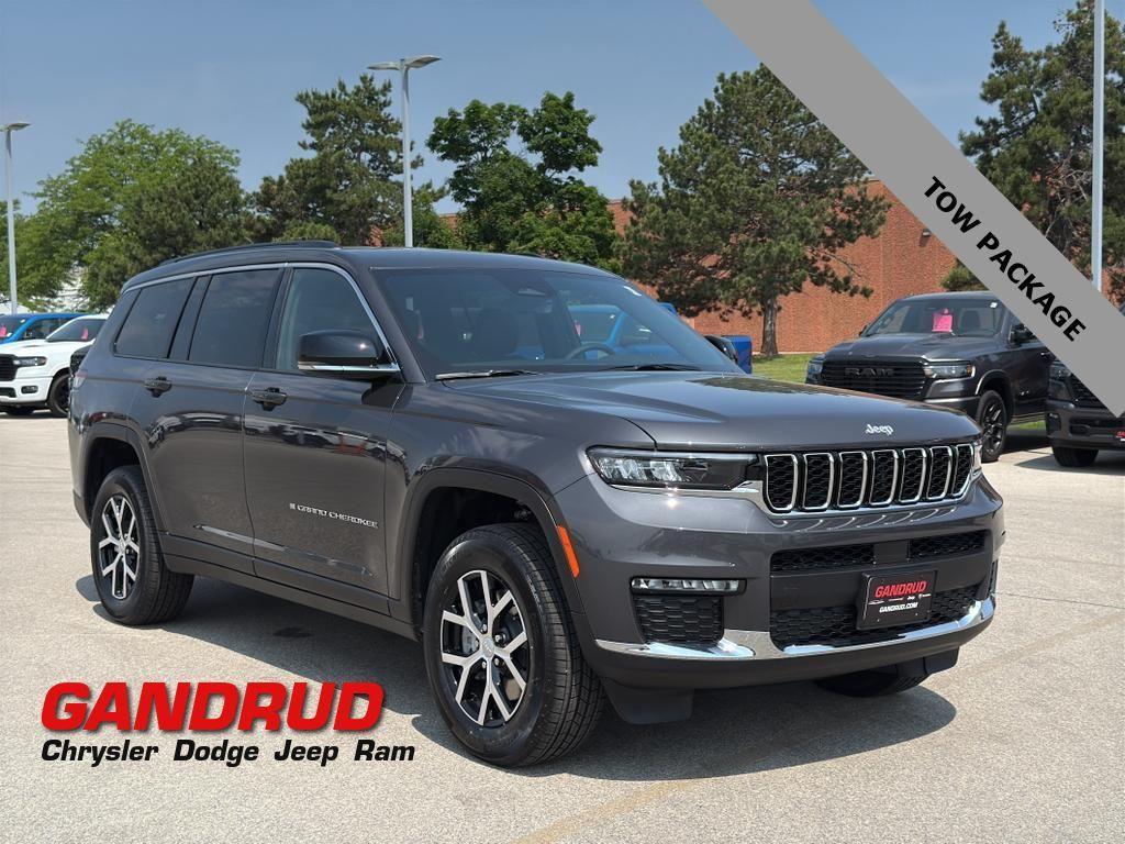 new 2025 Jeep Grand Cherokee L car, priced at $50,490