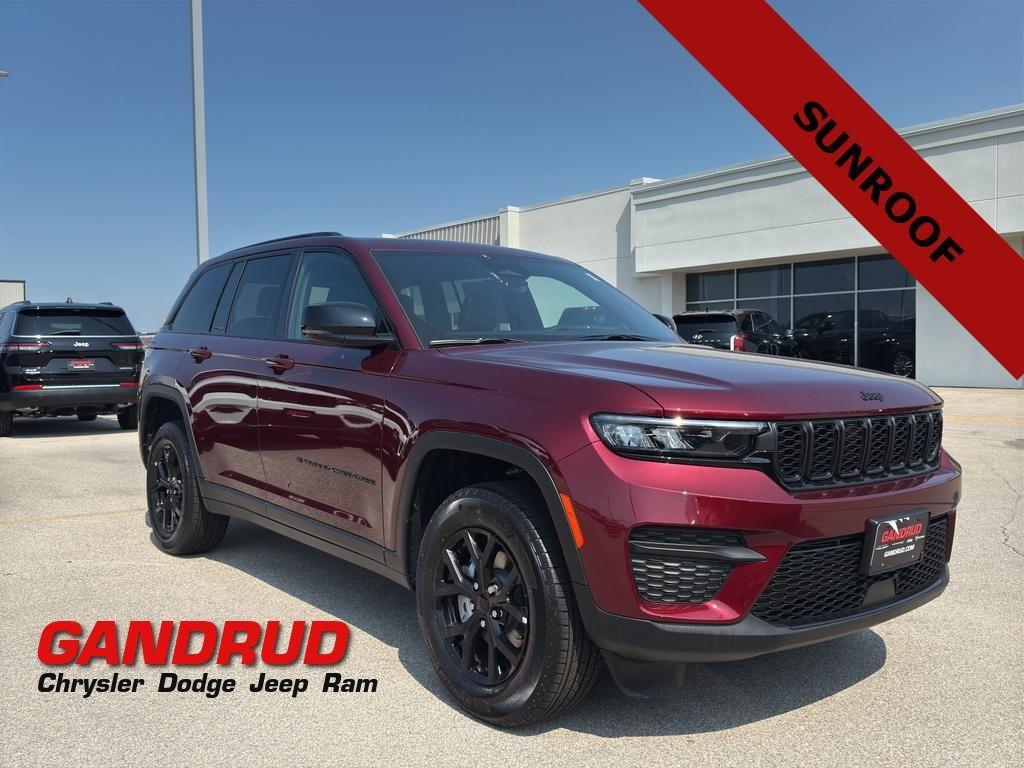 new 2025 Jeep Grand Cherokee car, priced at $46,102