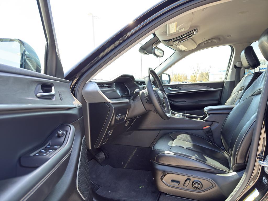 used 2022 Jeep Grand Cherokee L car, priced at $33,495