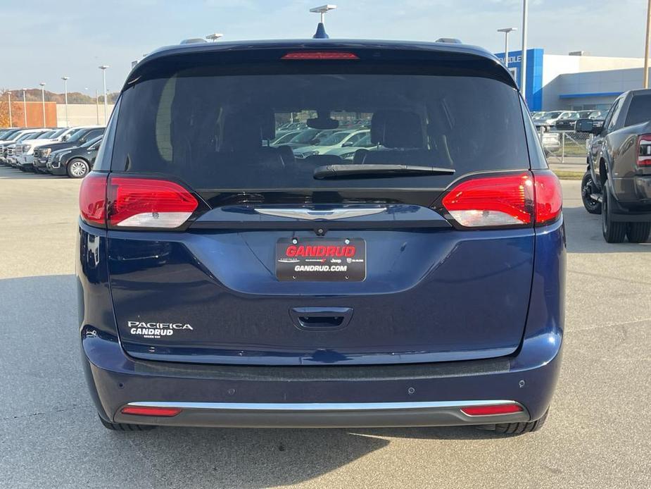 used 2017 Chrysler Pacifica car, priced at $15,995