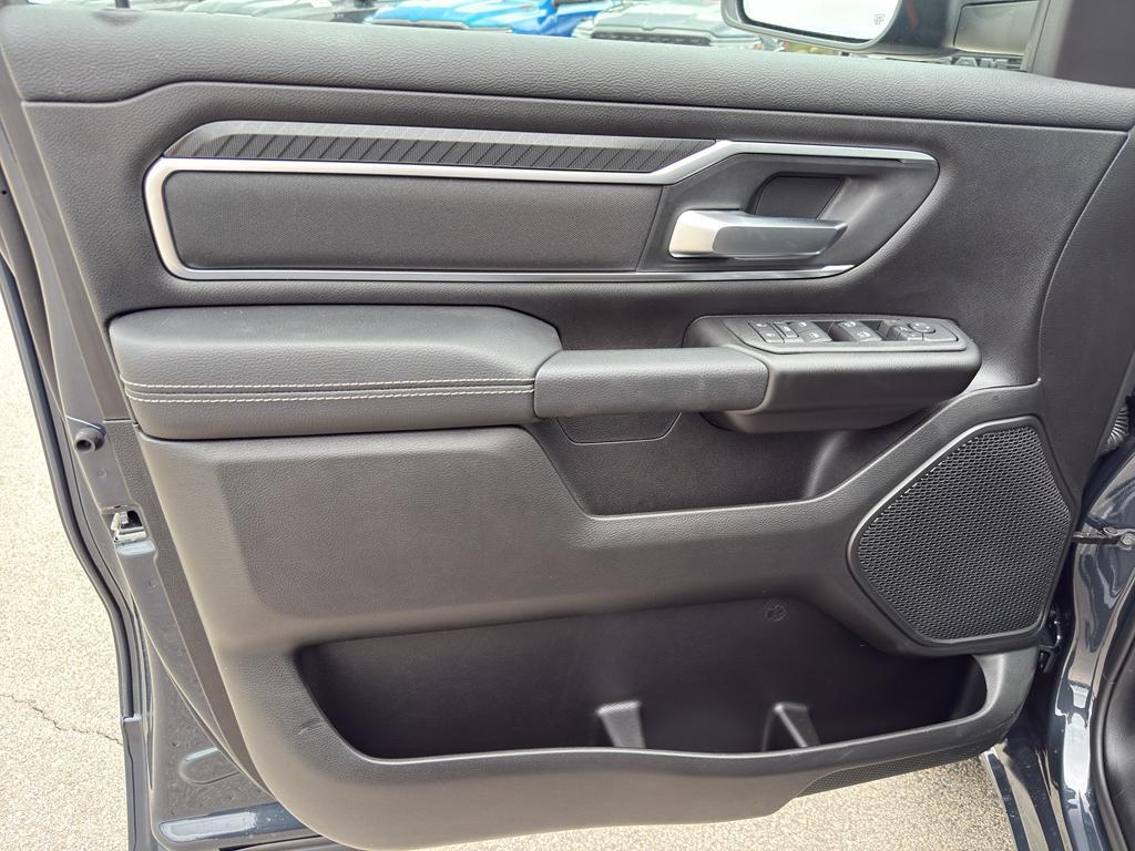new 2025 Ram 1500 car, priced at $61,598