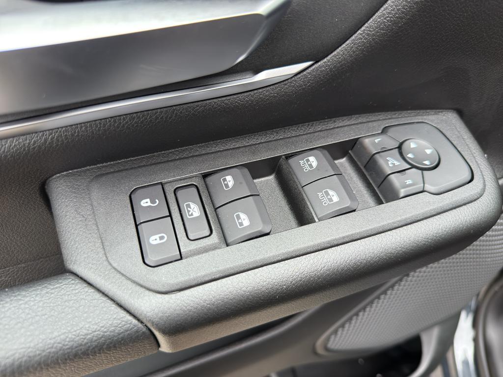 new 2025 Ram 1500 car, priced at $61,598
