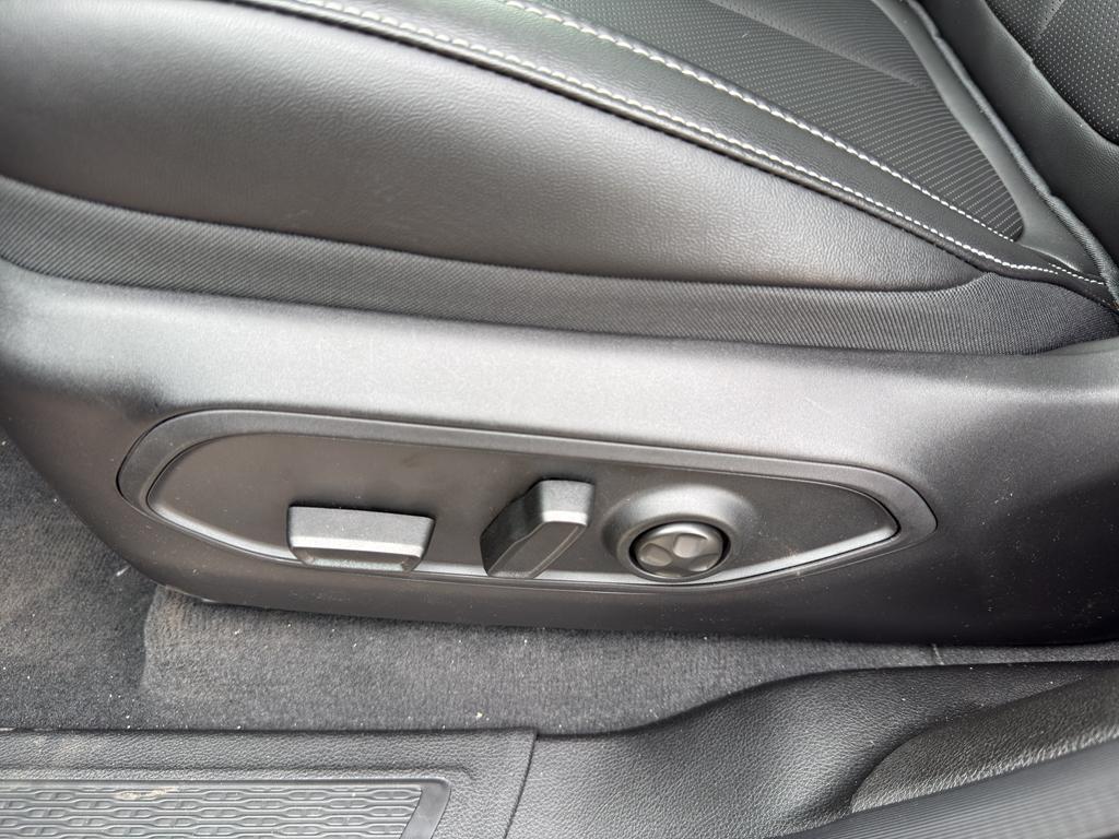 new 2025 Jeep Grand Cherokee L car, priced at $58,259