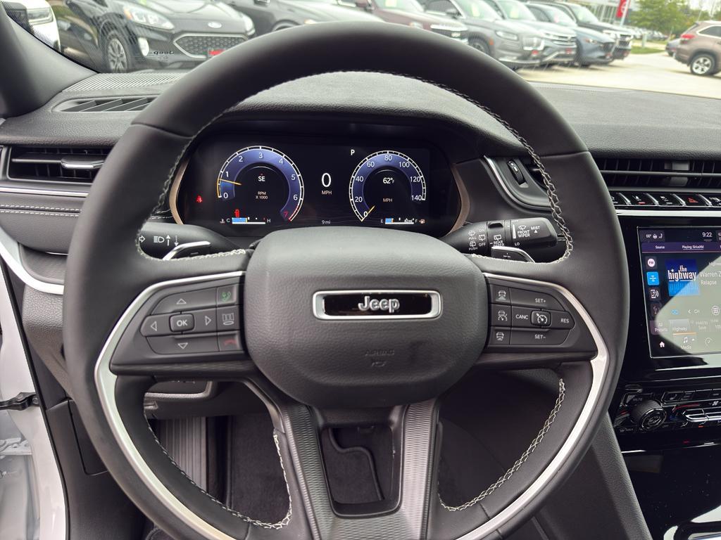 new 2025 Jeep Grand Cherokee L car