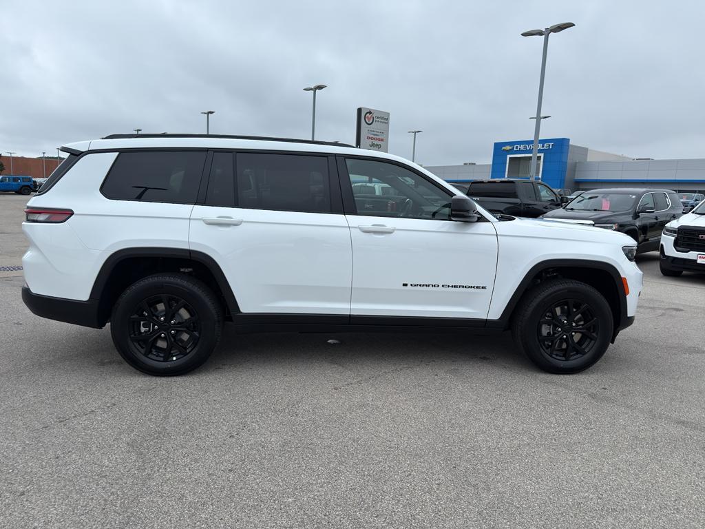 new 2025 Jeep Grand Cherokee L car