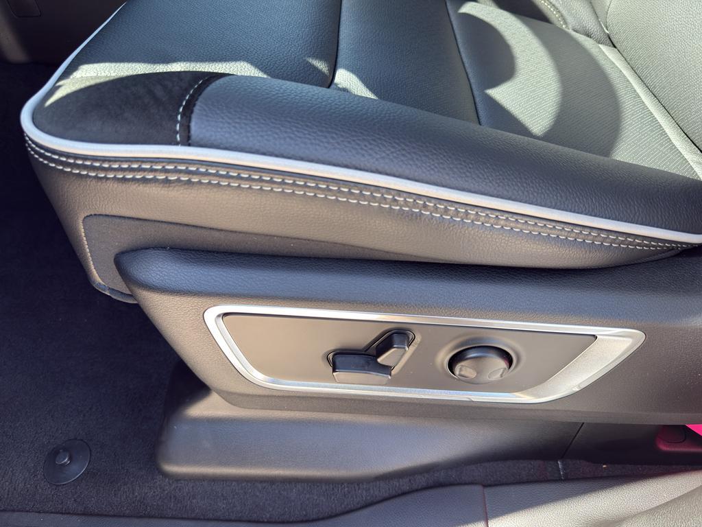 new 2025 Ram 1500 car, priced at $70,724