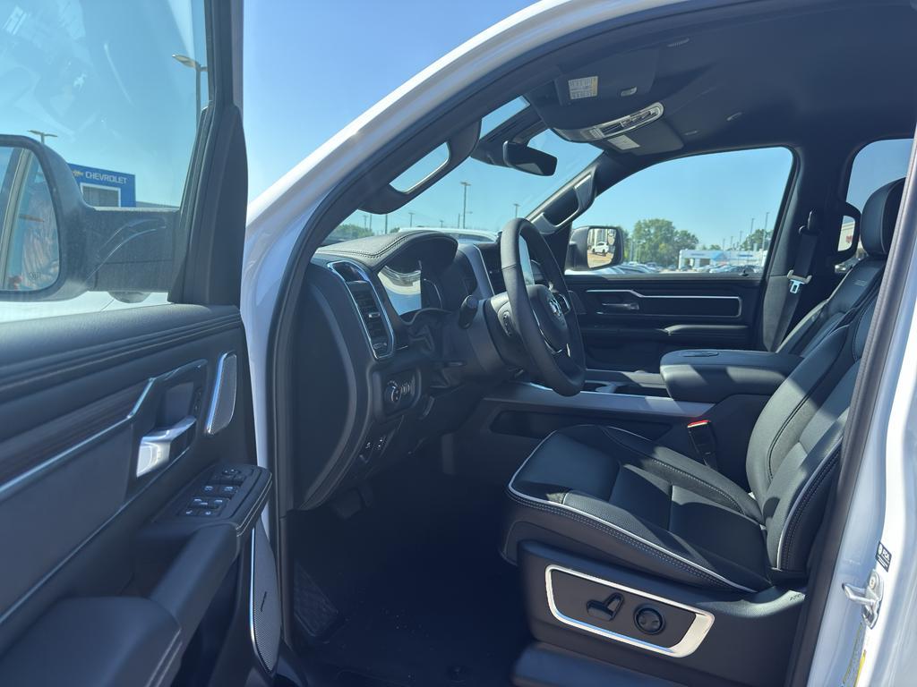 new 2025 Ram 1500 car, priced at $73,224