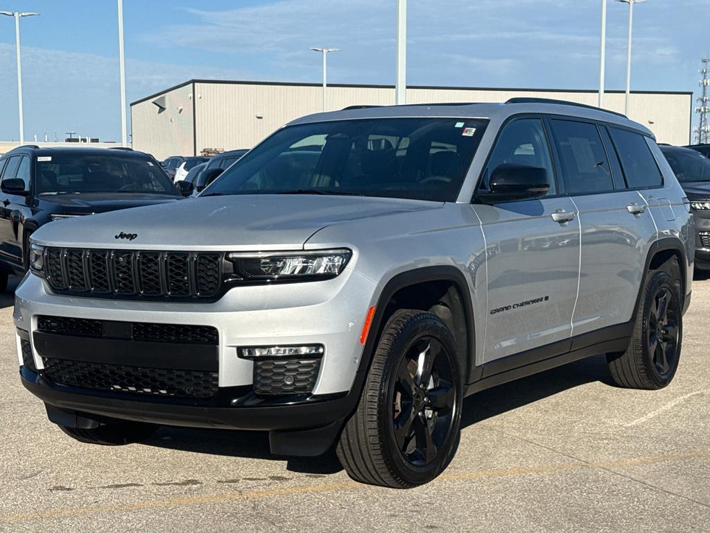 used 2024 Jeep Grand Cherokee L car, priced at $40,195