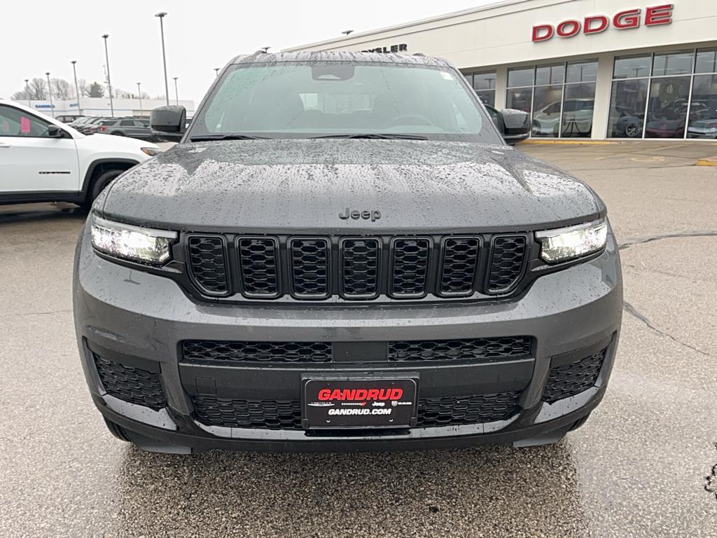 new 2025 Jeep Grand Cherokee L car, priced at $45,499