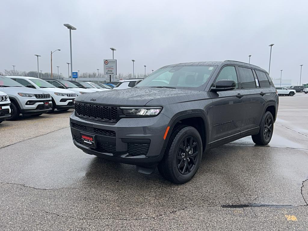 new 2025 Jeep Grand Cherokee L car, priced at $45,499