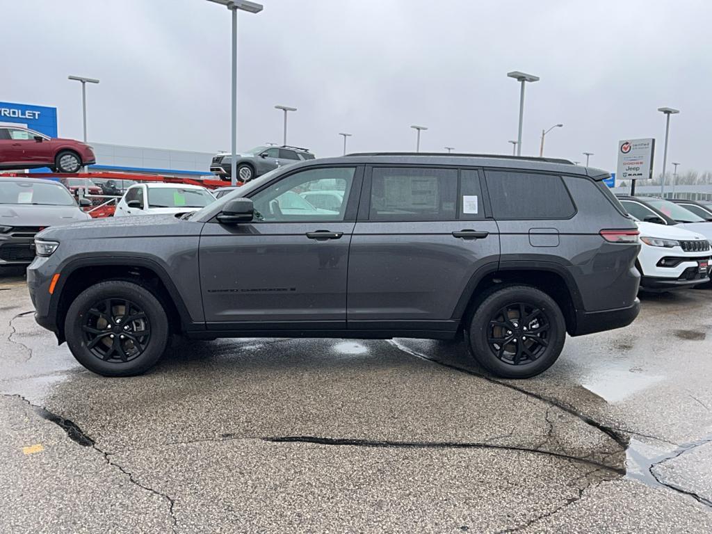 new 2025 Jeep Grand Cherokee L car, priced at $45,499