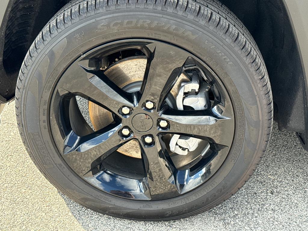 new 2025 Jeep Grand Cherokee L car, priced at $55,072