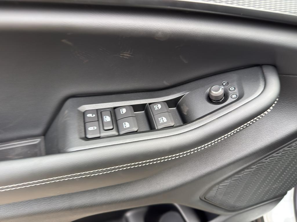 new 2025 Jeep Grand Cherokee car, priced at $45,567