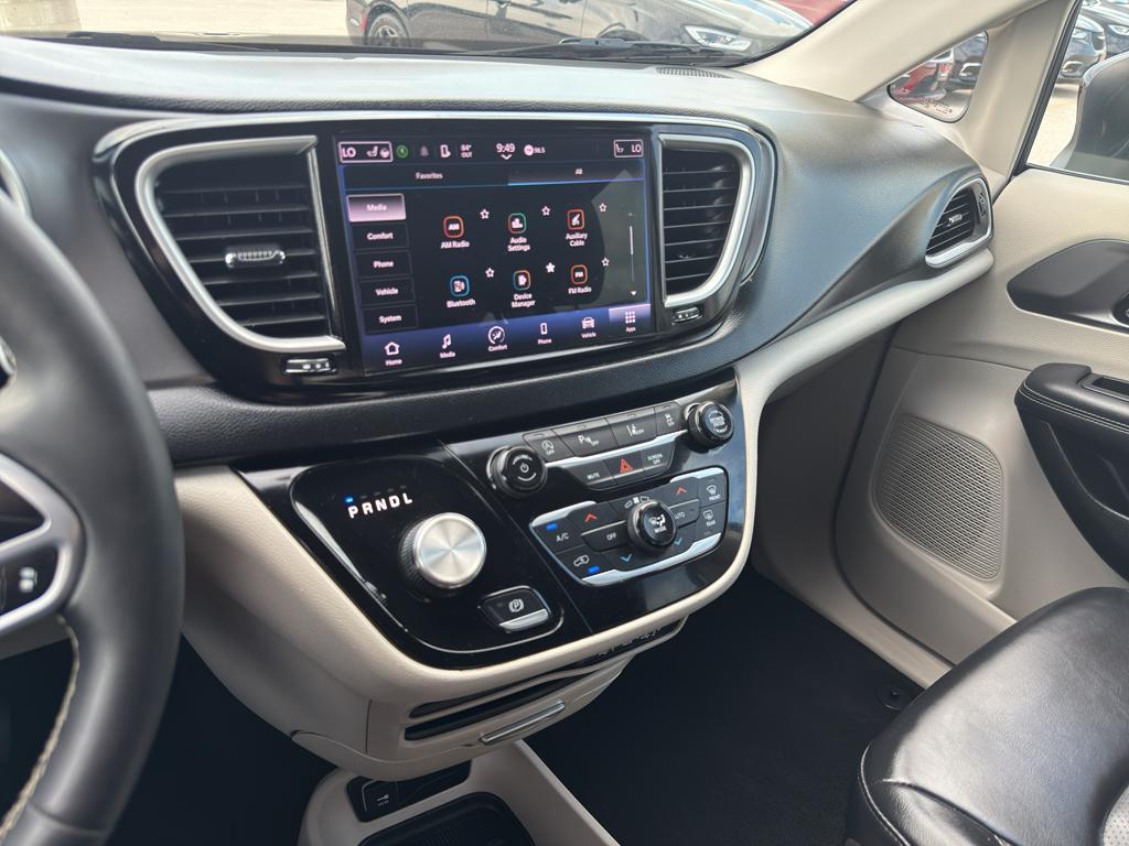 used 2023 Chrysler Pacifica car, priced at $29,995