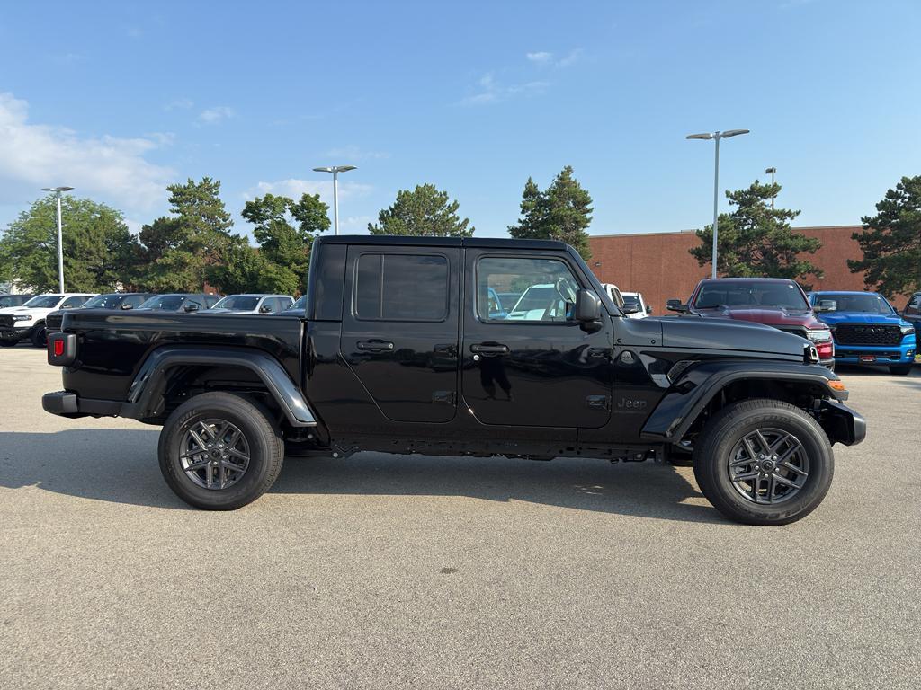 new 2025 Jeep Gladiator car, priced at $46,823