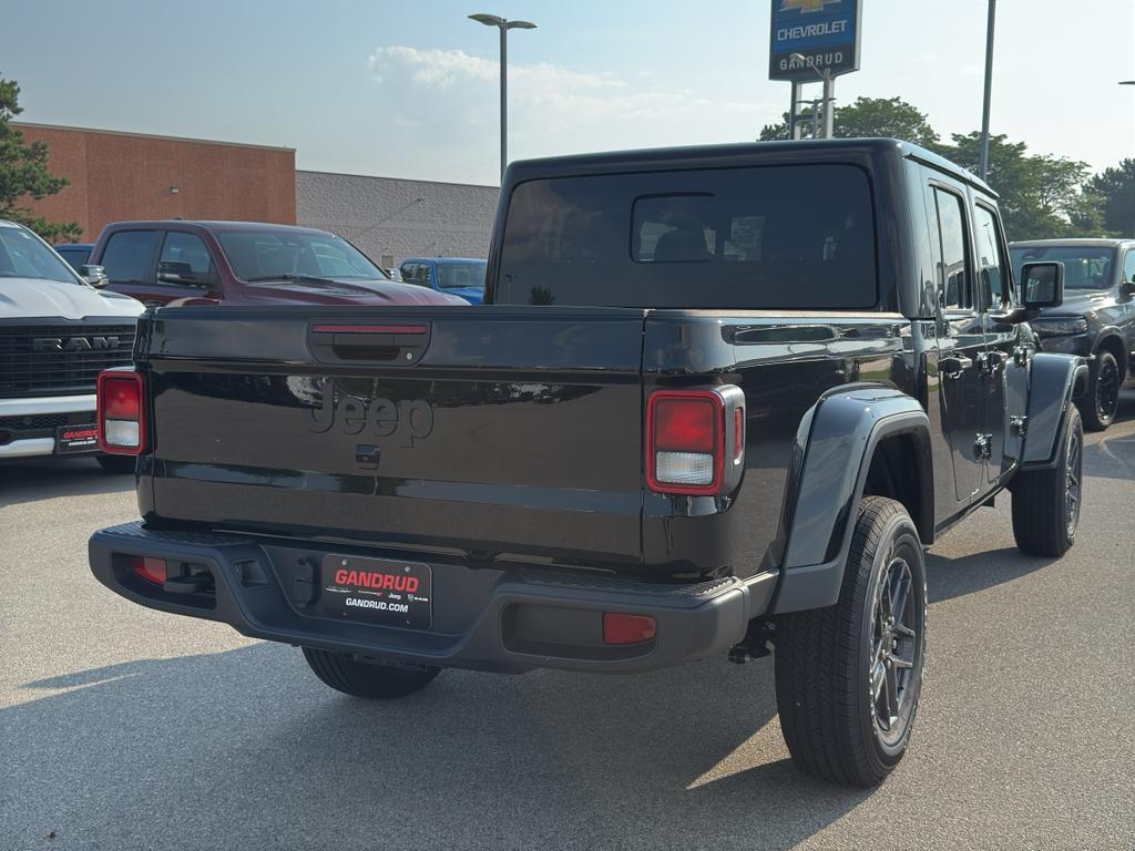 new 2025 Jeep Gladiator car, priced at $46,823
