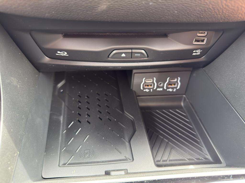 new 2025 Chrysler Pacifica car, priced at $57,920