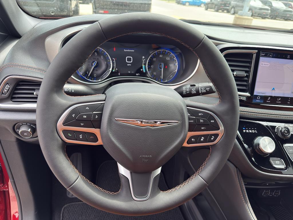 new 2025 Chrysler Pacifica car, priced at $57,920