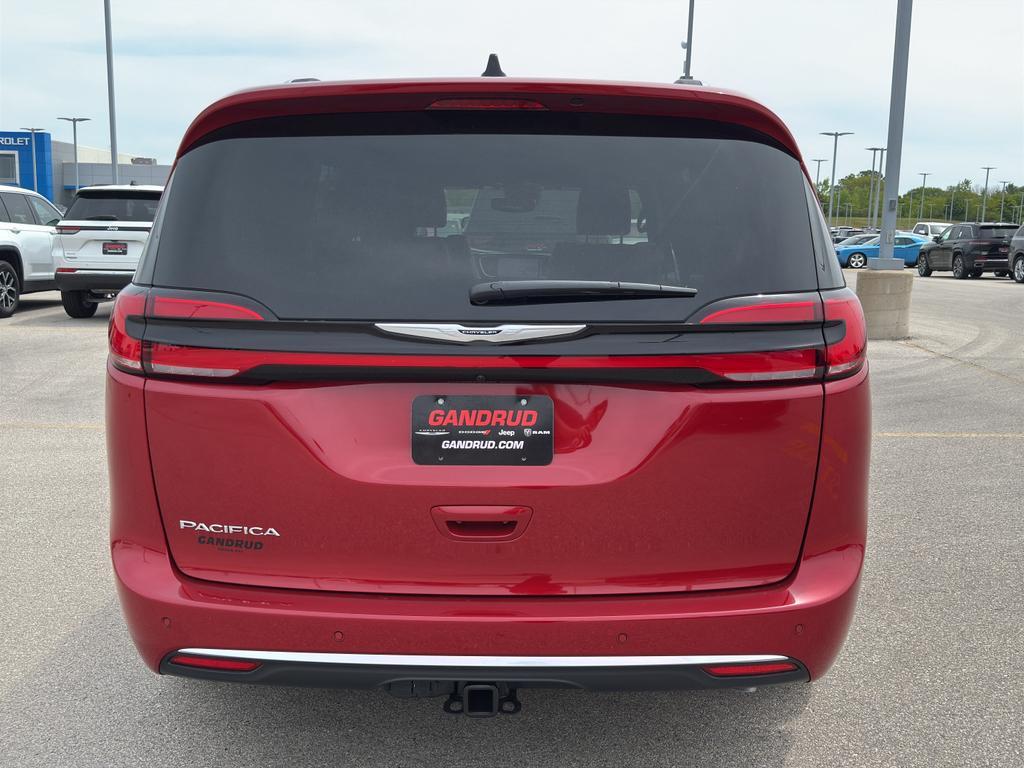 new 2025 Chrysler Pacifica car, priced at $57,920