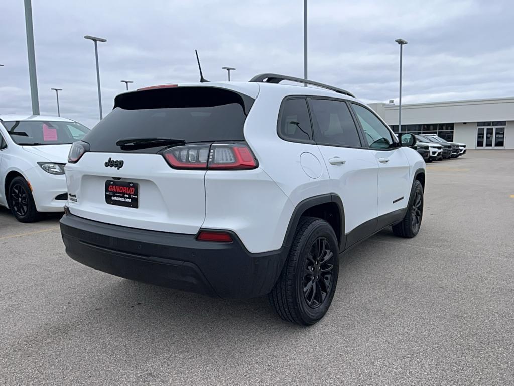 used 2023 Jeep Cherokee car, priced at $25,995