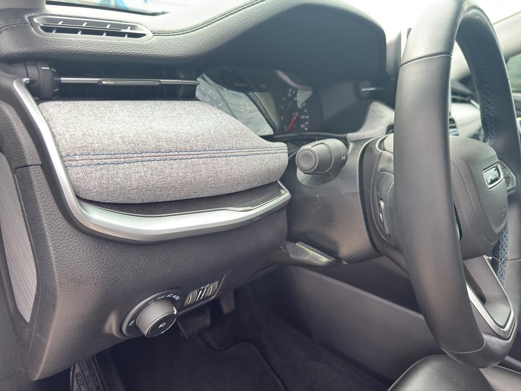 used 2022 Jeep Compass car, priced at $23,095