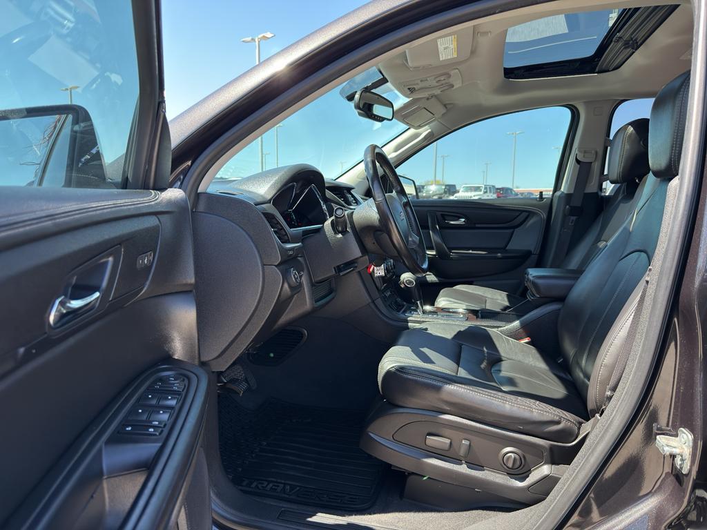 used 2017 Chevrolet Traverse car, priced at $16,995