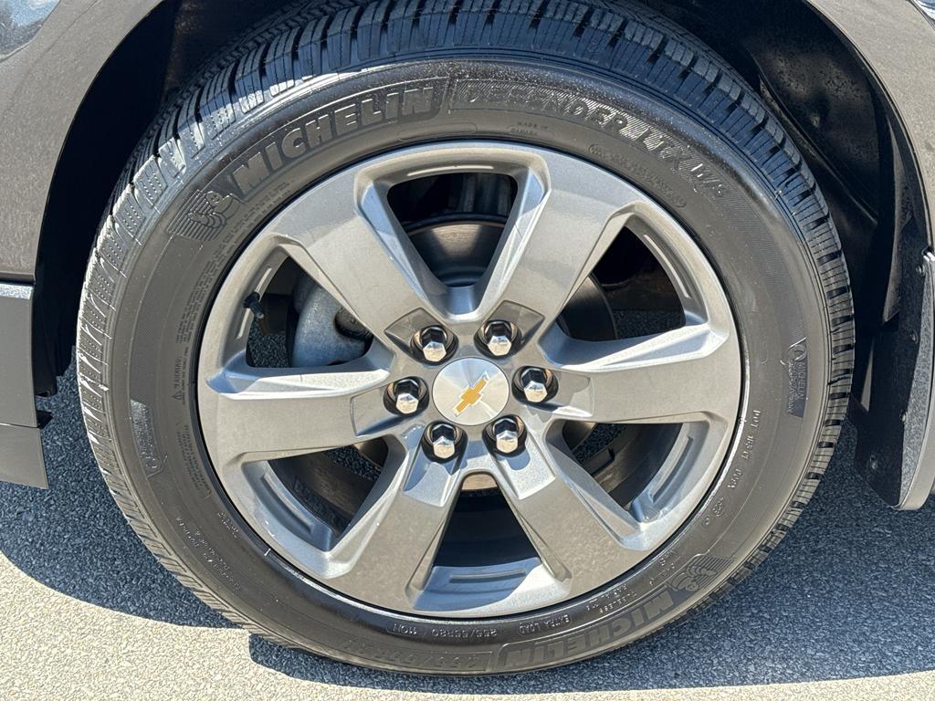 used 2017 Chevrolet Traverse car, priced at $16,995