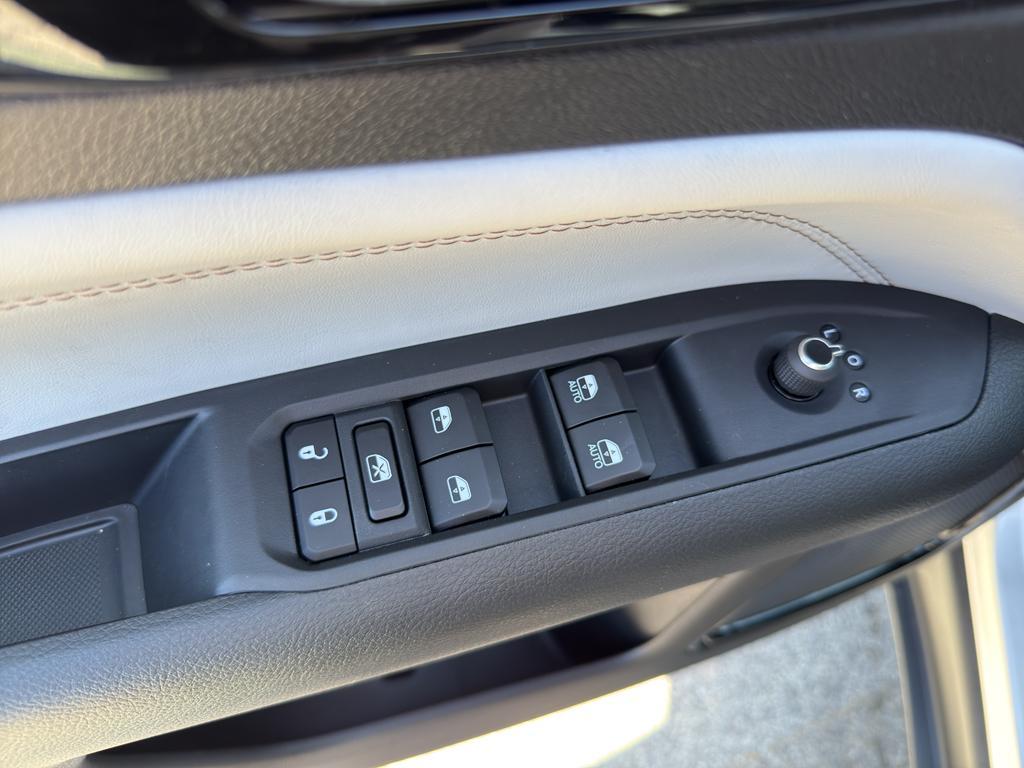new 2025 Jeep Compass car, priced at $34,091
