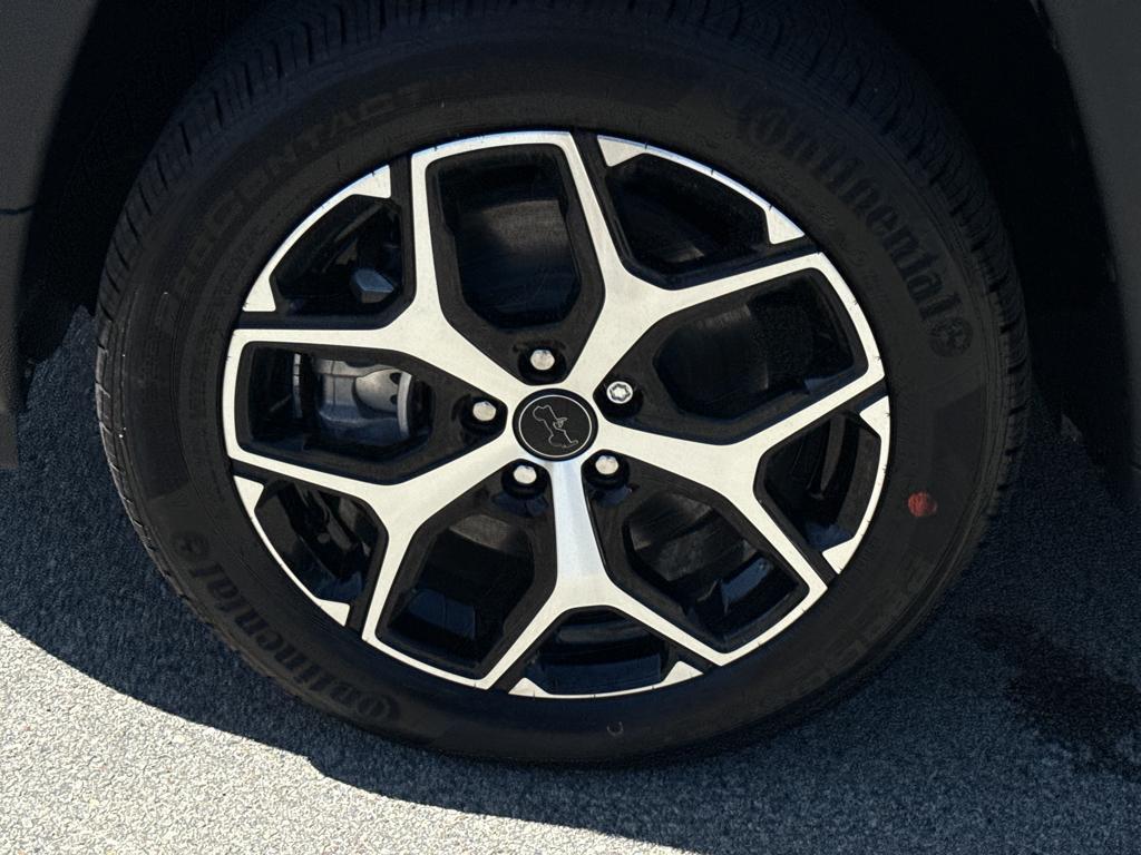 new 2025 Jeep Compass car, priced at $34,091