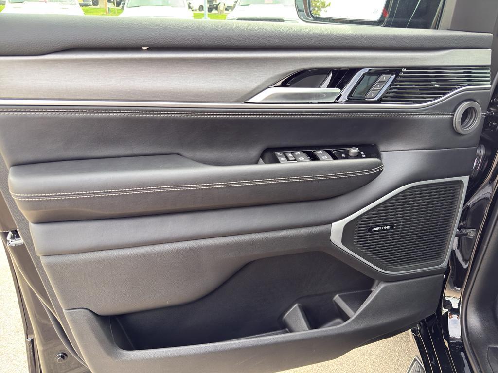 new 2025 Jeep Wagoneer car, priced at $77,999