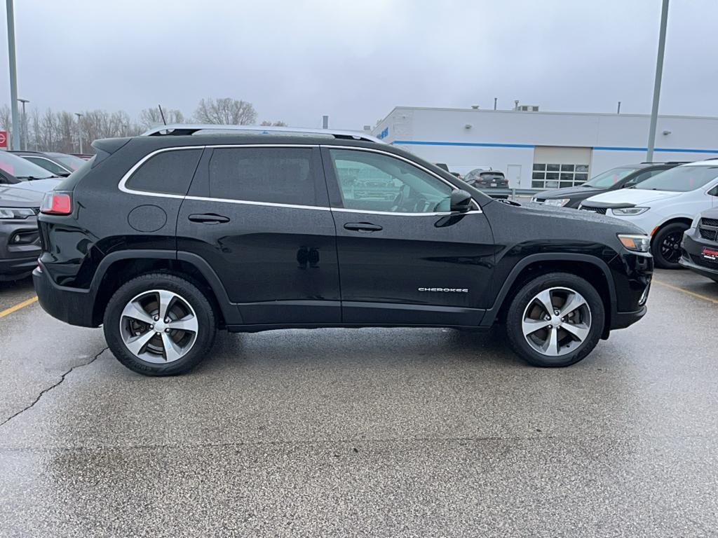 used 2019 Jeep Cherokee car, priced at $19,495