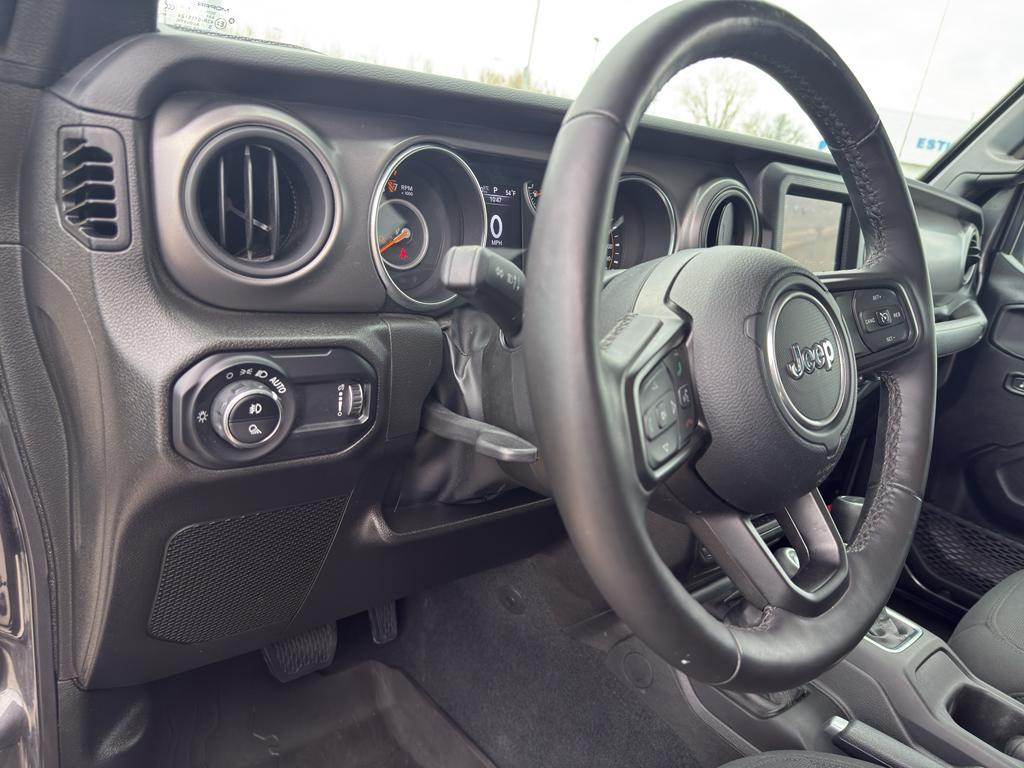 used 2023 Jeep Gladiator car, priced at $32,795