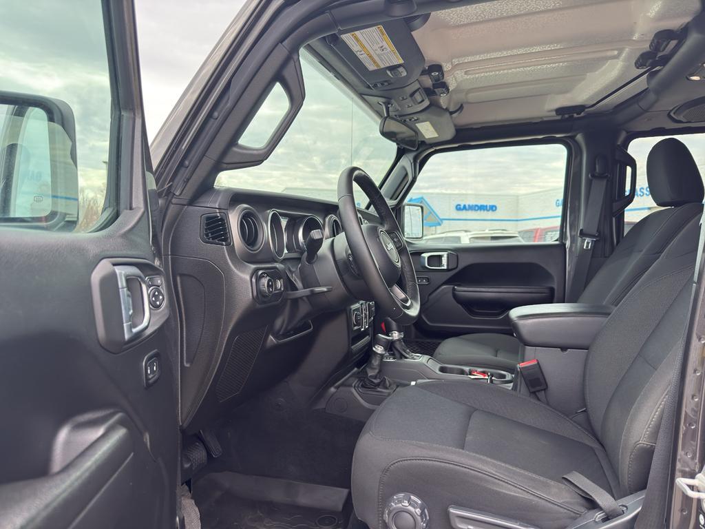 used 2023 Jeep Gladiator car, priced at $32,795