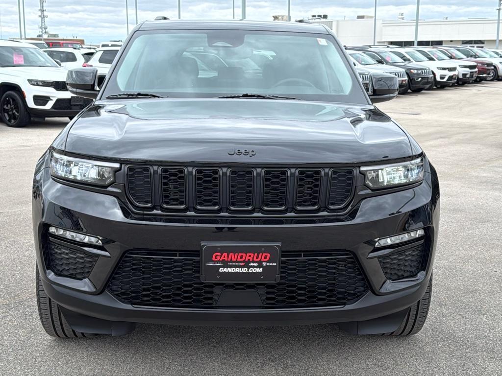 used 2023 Jeep Grand Cherokee car, priced at $35,495