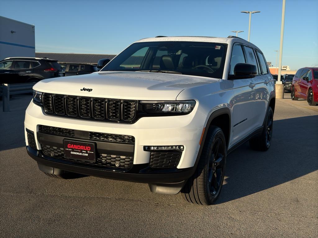 new 2025 Jeep Grand Cherokee L car, priced at $58,225