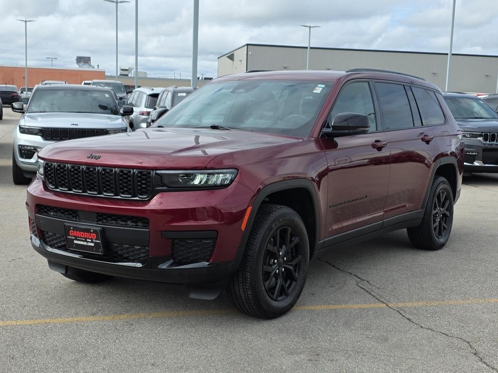 used 2024 Jeep Grand Cherokee L car, priced at $34,995