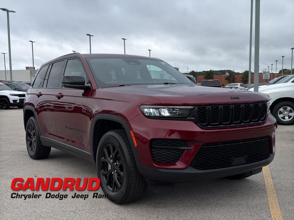 used 2024 Jeep Grand Cherokee car, priced at $33,995